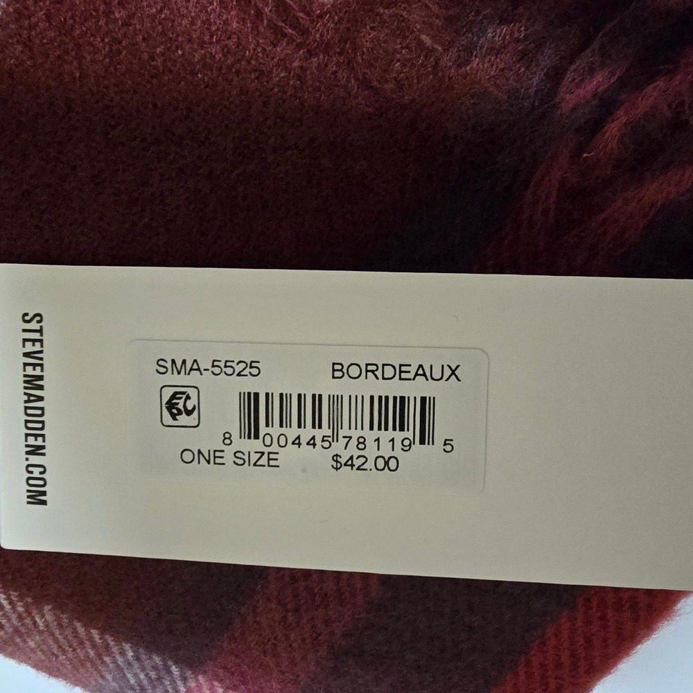 Steve Madden Bordeaux Fringe Plaid Blanket Scarf Burgundy Red Square Wrap NWT - Picture 6 of 10